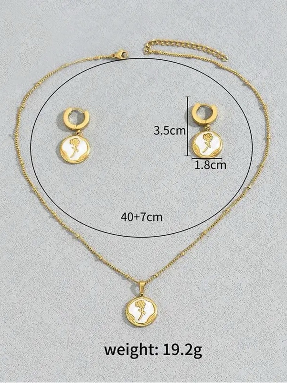 NWT Rose Pattern Jewelry Set - Picture 3 of 4